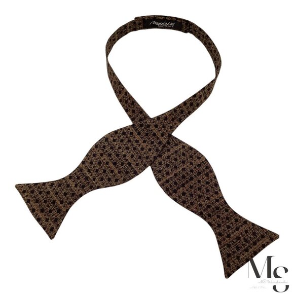 ASIATICA Ltd Brown Geometric Adjustable Self Bow Tie Silk W: 3" EX COND - Picture 1 of 4